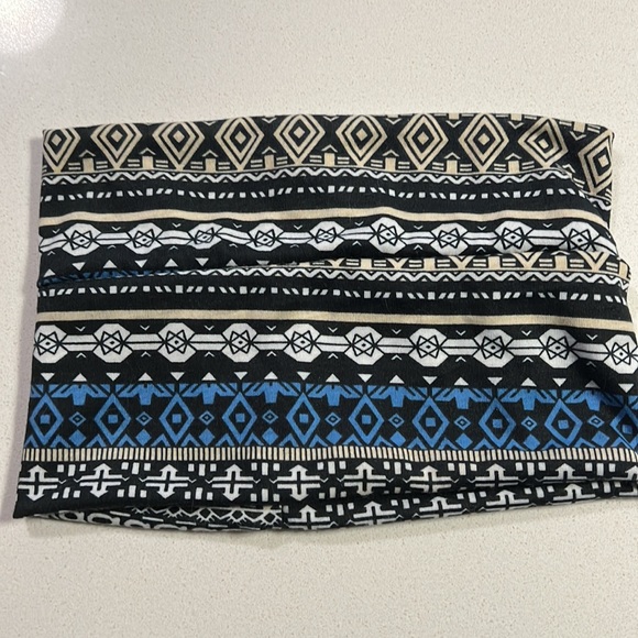 Stretchy Headband - Picture 2 of 5